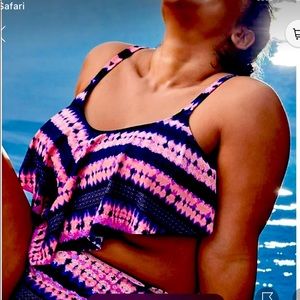 COPY - Torrid swimsuit top tie dye size 0 Large 12